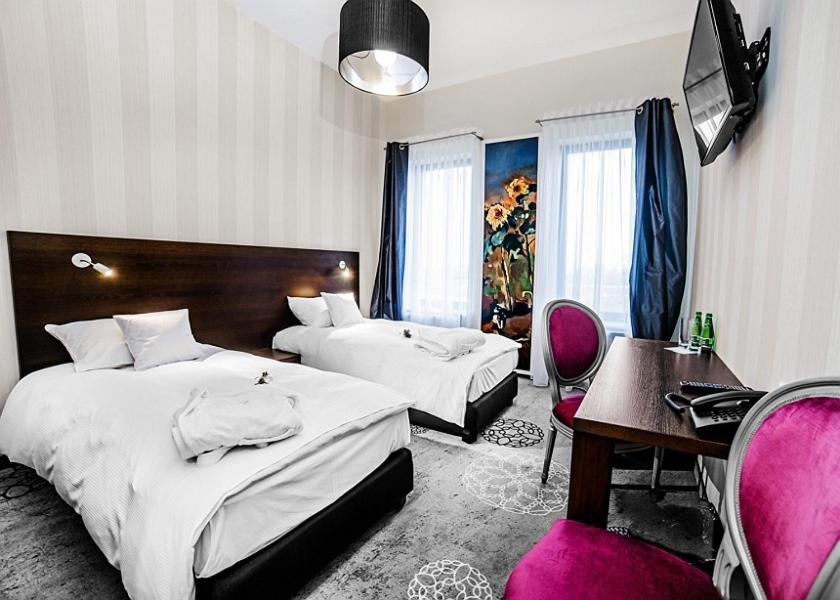 Lawendowe Termy Hotel Uniejow Szoba fotó